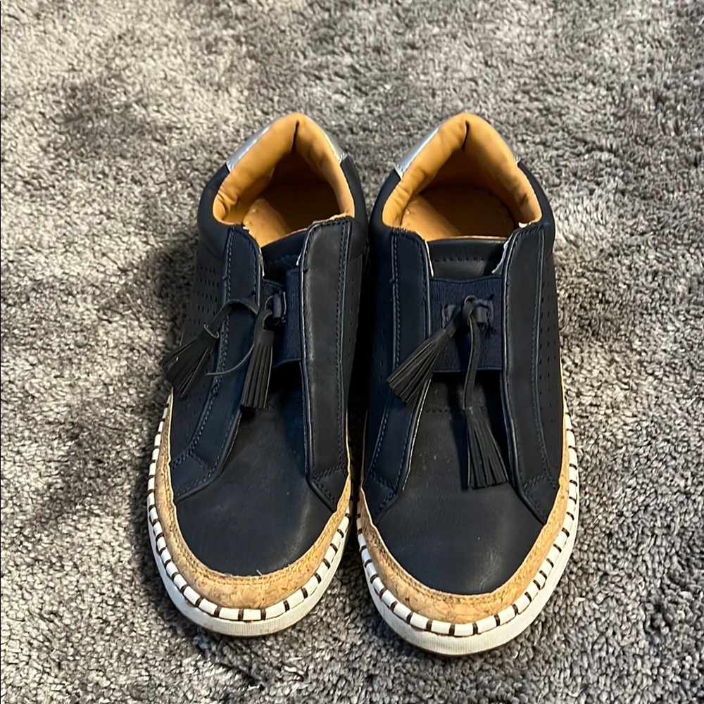 Navy blue  womens Shoes size 7